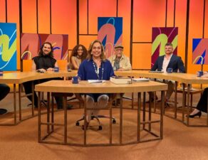 Dr. Vinícius Magno na bancada do Sem Censura, com Cissa Guimarães